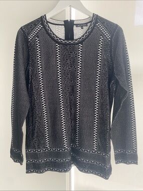 NWOT Leo & Ugo Paris Black & White Openwork Lace Knit Top Size 5 / L/XL / FR 46